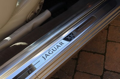 Lot 63 - 1999 Jaguar XKR Coupe