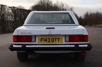 Lot 123 - 1989 Mercedes-Benz 560 SL