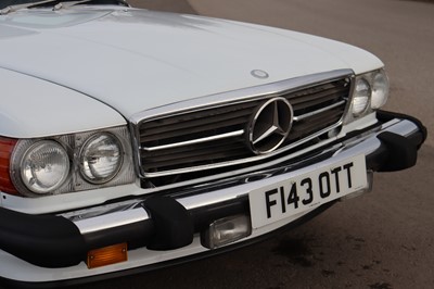 Lot 123 - 1989 Mercedes-Benz 560 SL