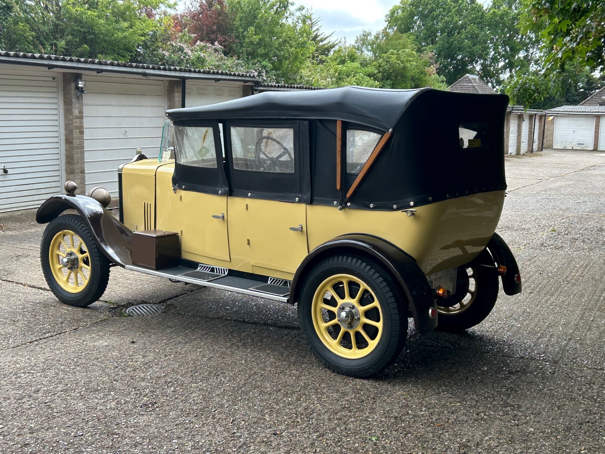 Lot 132 - 1926 Standard V3 Coventry Tourer