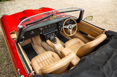 Lot 113 - 1971 Jaguar E-Type 4.2 Roadster
