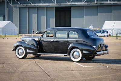 Lot 39 - 1939 Cadillac Series 90 V-16 Seven-Passenger Sedan