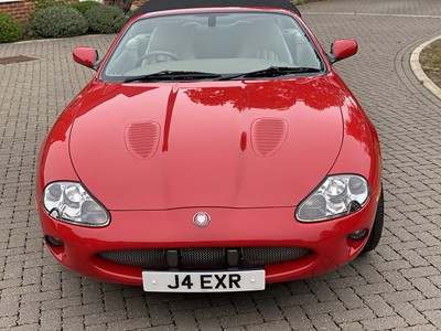 Lot 71 - 1999 Jaguar XKR Convertible