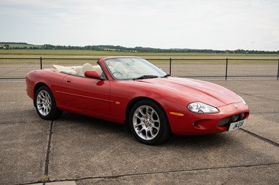 Lot 71 - 1999 Jaguar XKR Convertible