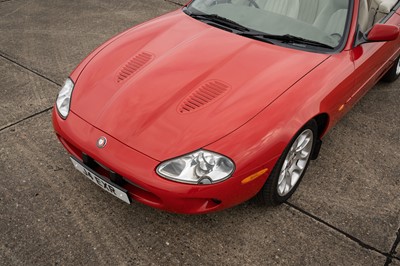 Lot 71 - 1999 Jaguar XKR Convertible