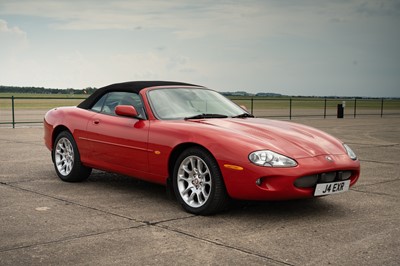 Lot 71 - 1999 Jaguar XKR Convertible