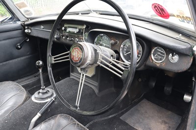 Lot 1 - 1969 MG B Roadster