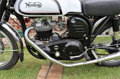 Lot 266 - 1958 Norton Dominator