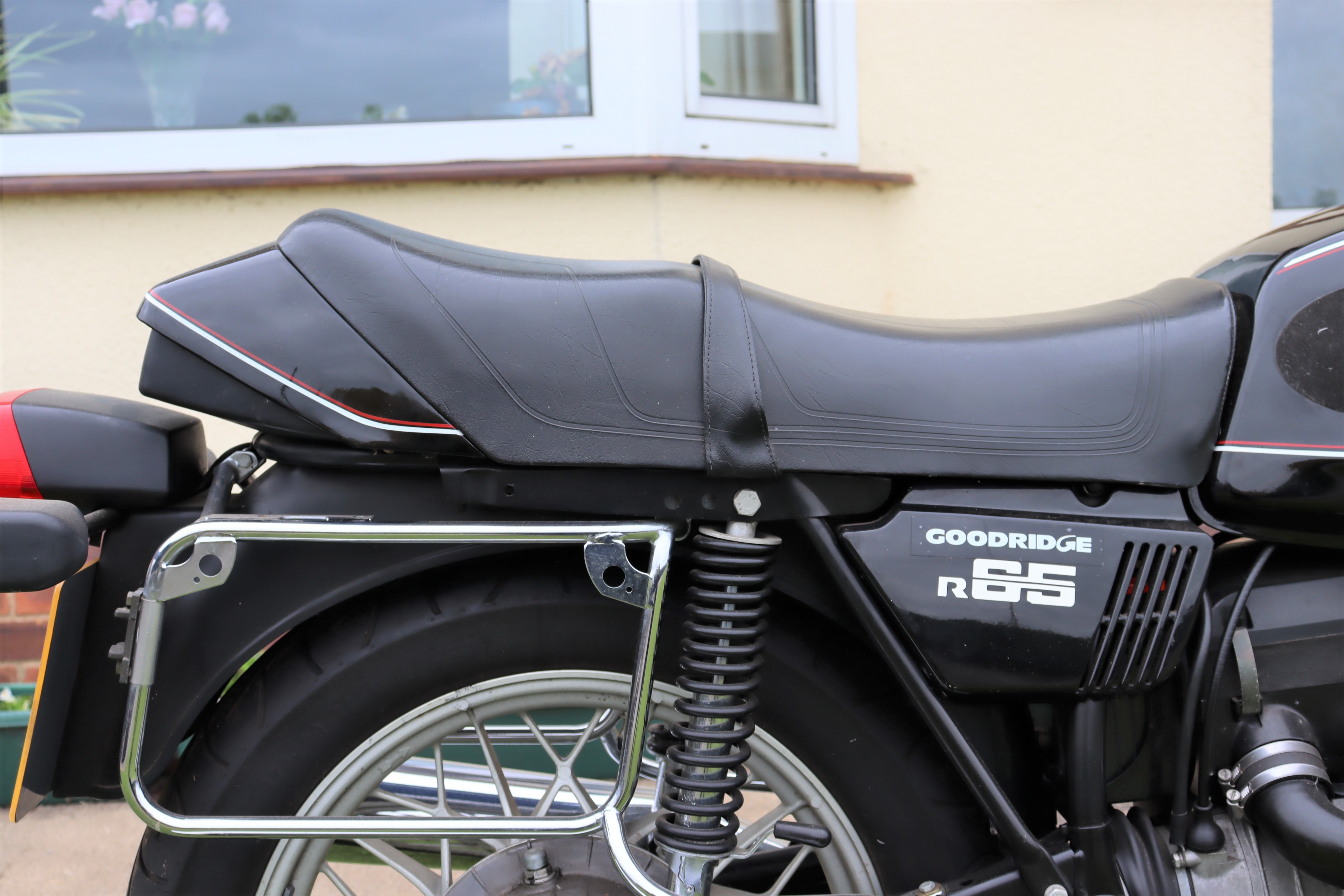 Lot 270 - 1983 BMW R65