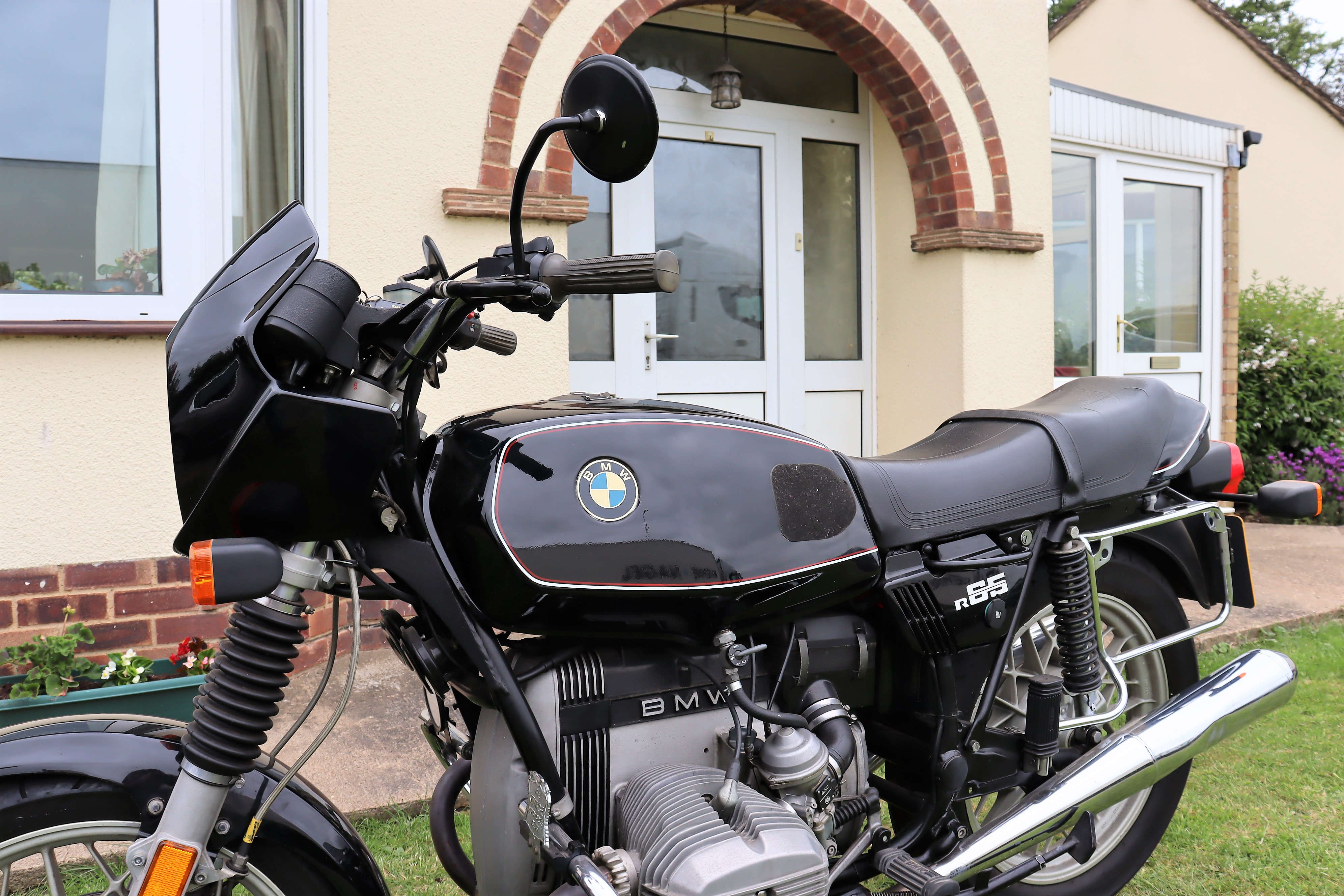 Lot 270 - 1983 BMW R65