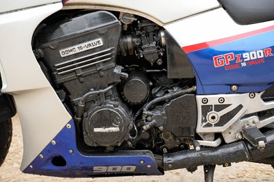 Lot 192 - 1985 Kawasaki GPZ900R