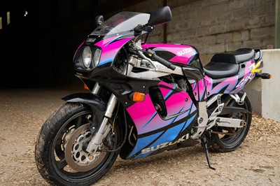 Lot 190 - 1992 Suzuki GSXR750WN