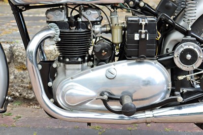 Lot 193 - 1939 Triumph T100