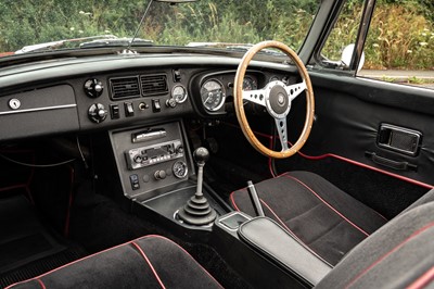 Lot 37 - 1972 MG B Roadster