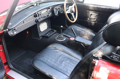 Lot 81 - 1967 MG B Roadster