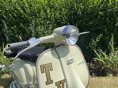 Lot 21 - 1960 Lambretta TV175 Series 2