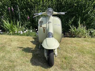 Lot 21 - 1960 Lambretta TV175 Series 2