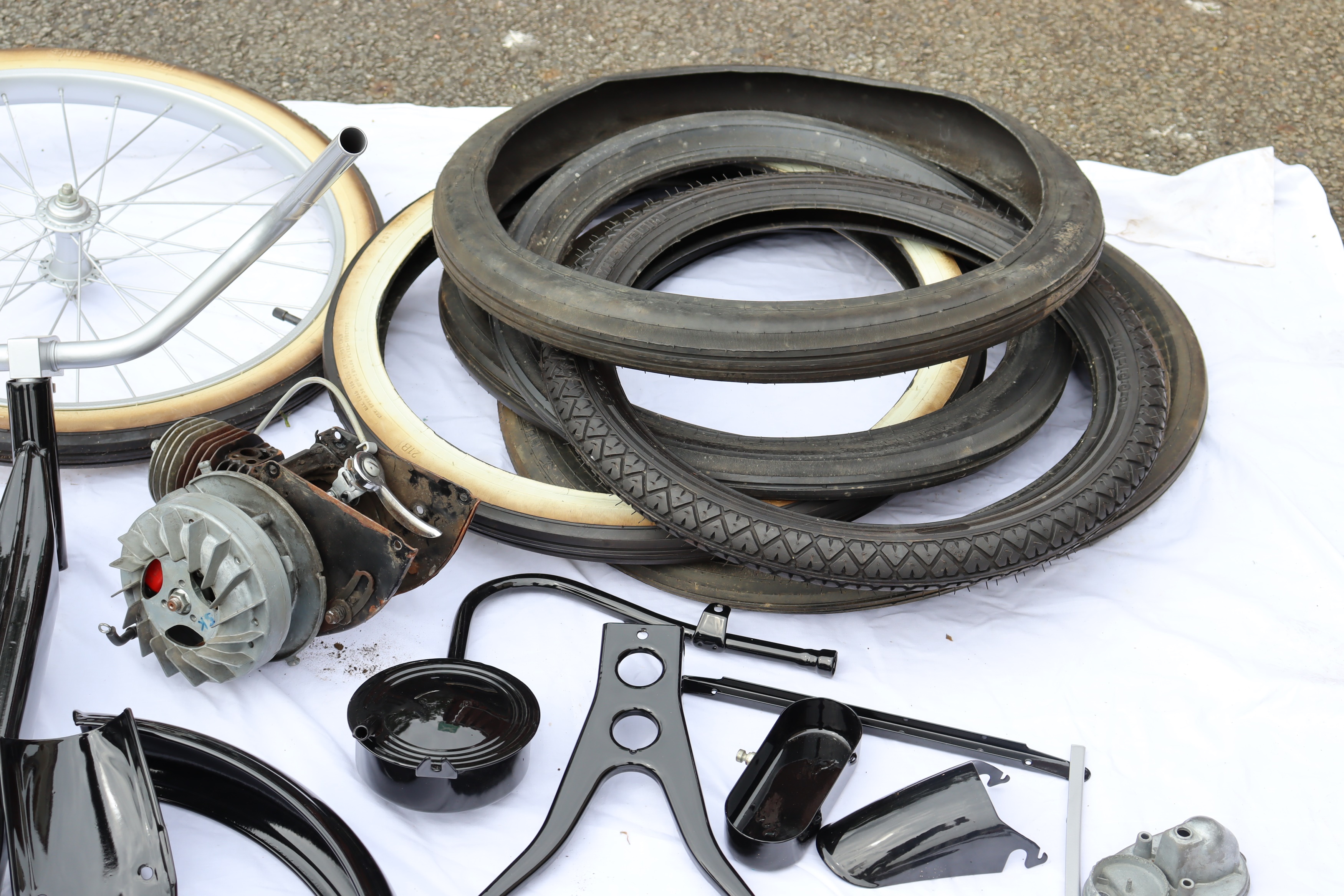 AUTOCOLLANTS SOLEX / LES DECALCOMANIES AUTOCOLLANTS SOLEX / LES DECALCOMANIES
