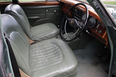 Lot 64 - 1966 Jaguar MkII 2.4