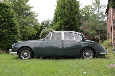 Lot 64 - 1966 Jaguar MkII 2.4