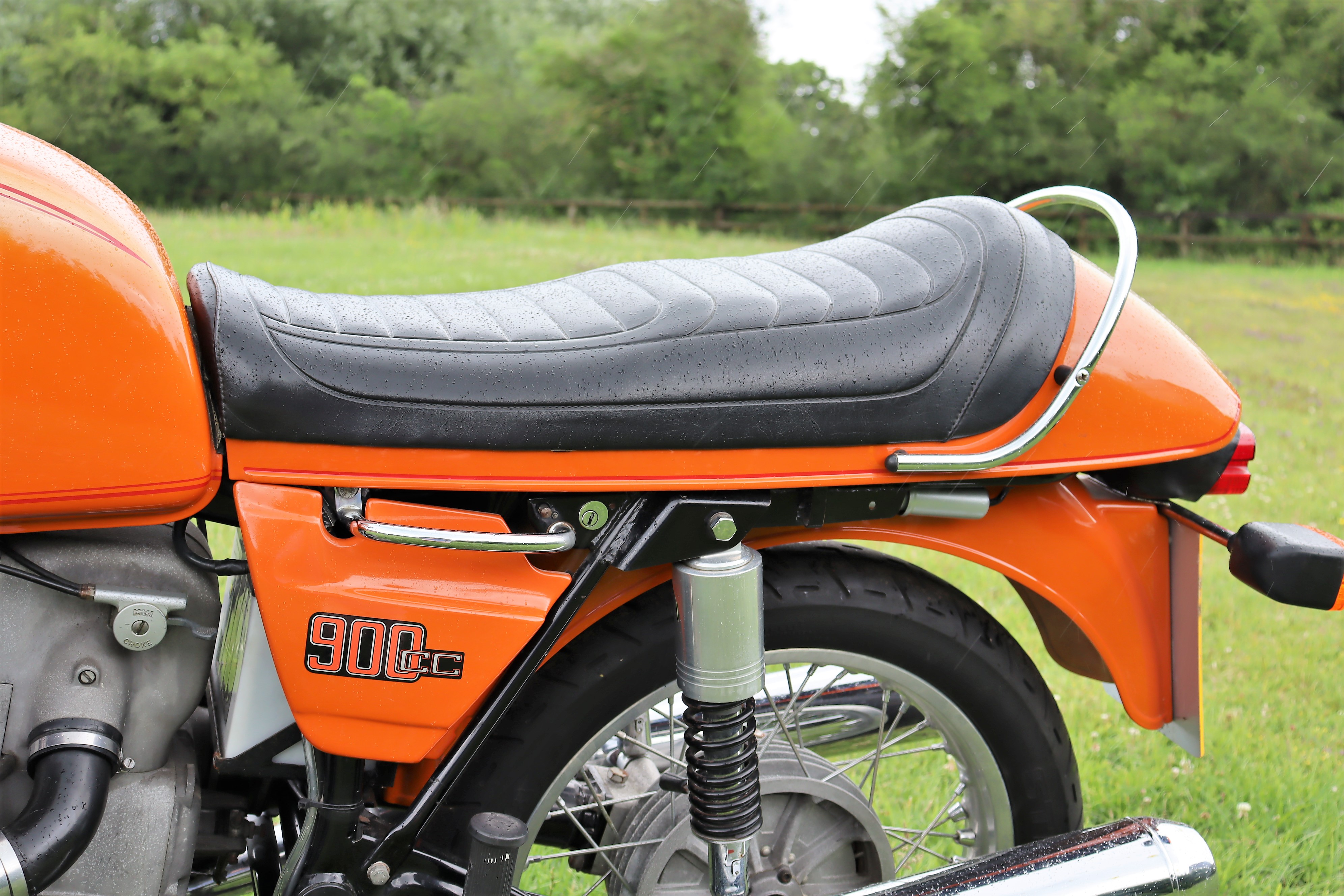 Lot 123 - 1975 BMW R90S