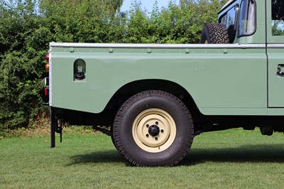Lot 80 - 1977 Land Rover Series III 109