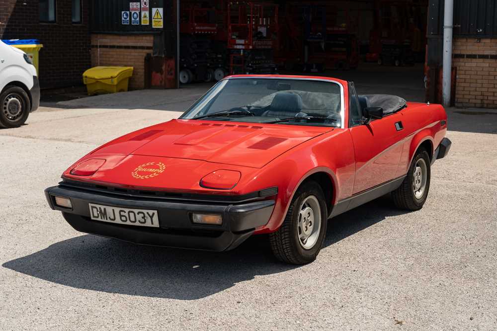 Lot 27 - 1982 Triumph TR7 Convertible