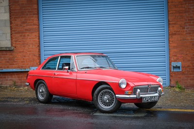 Lot 26 - 1972 MG B GT