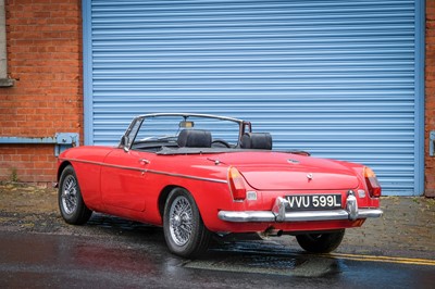 Lot 127 - 1972 MG B Roadster