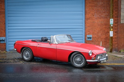 Lot 127 - 1972 MG B Roadster