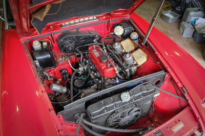 Lot 127 - 1972 MG B Roadster