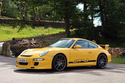Lot 110 - 2005 Porsche 911 Carrera 2