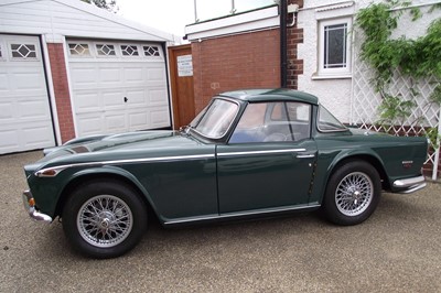 Lot 34 - 1968 Triumph TR5