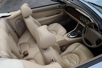 Lot 101 - 2004 Jaguar XK8 Convertible