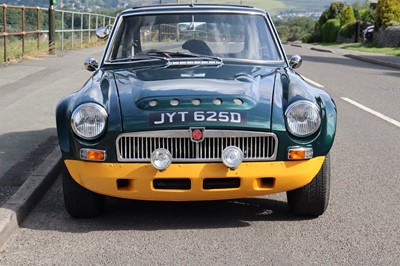 Lot 104 - 1966 MG B GT Sebring Evocation