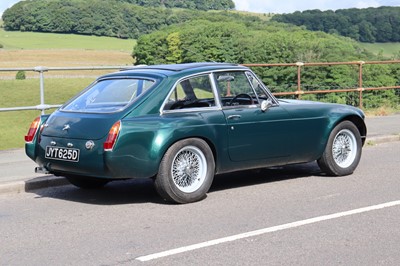 Lot 104 - 1966 MG B GT Sebring Evocation