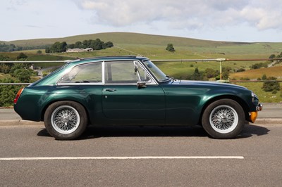 Lot 104 - 1966 MG B GT Sebring Evocation