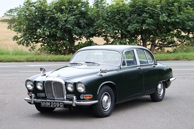 Lot 15 - 1969 Daimler Sovereign
