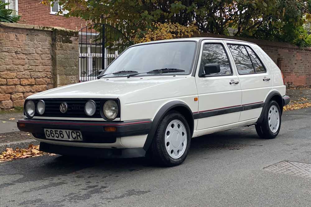 Lot 45 - 1989 Volkswagen Golf GTi