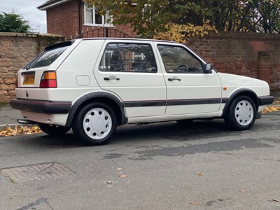 Lot 45 - 1989 Volkswagen Golf GTi