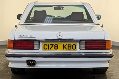 Lot 131 - 1986 Mercedes-Benz 300SL