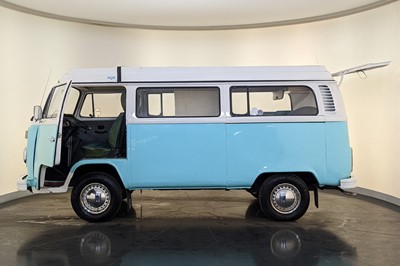 Lot 121 - 1975 Volkswagen Type 2 Camper Van