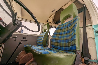 Lot 121 - 1975 Volkswagen Type 2 Camper Van