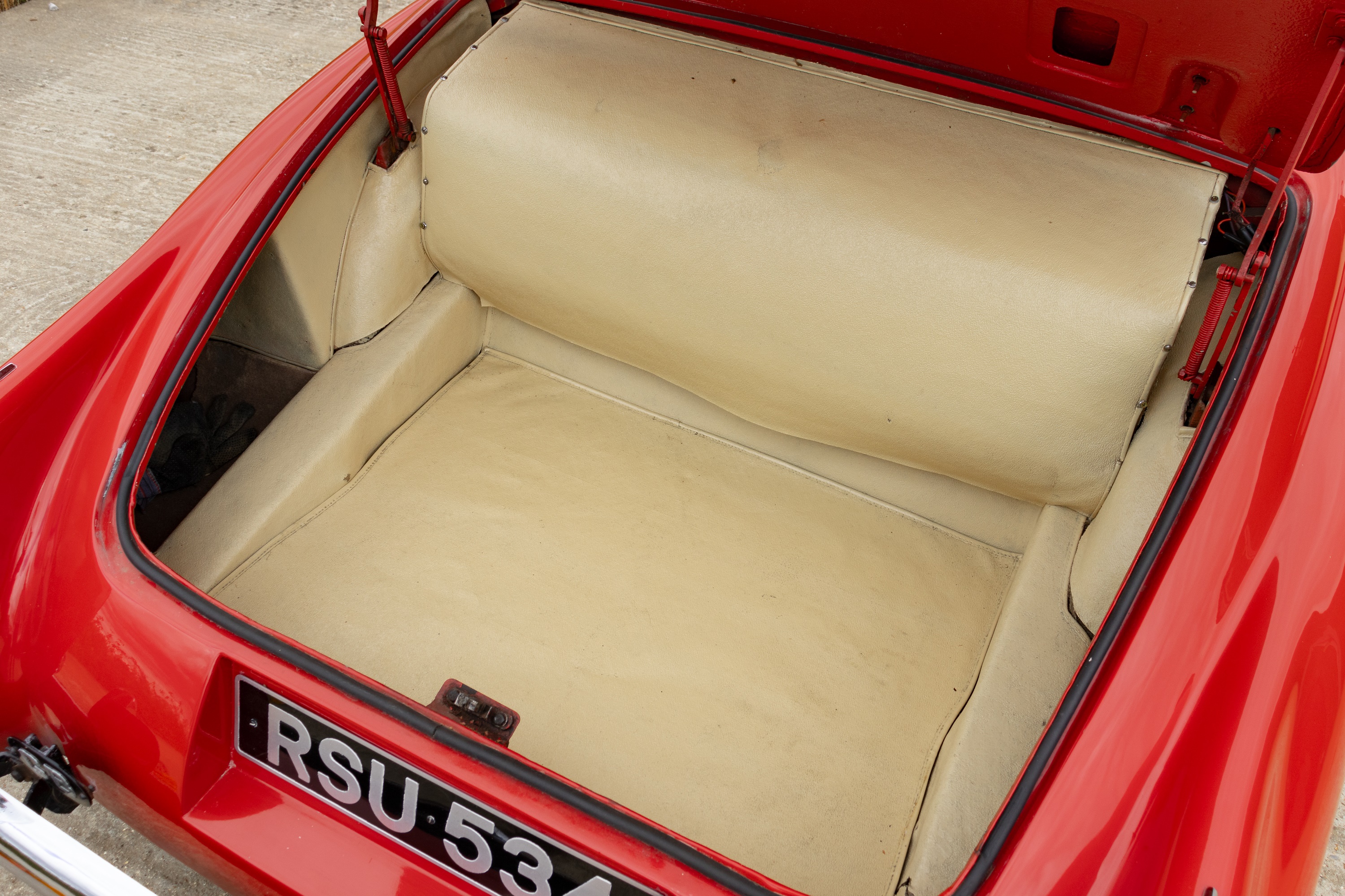 Lot 321 1957 Daimler New Drophead Coupe