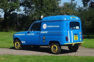 Lot 382 - 1986 Renault 4 F4 Van