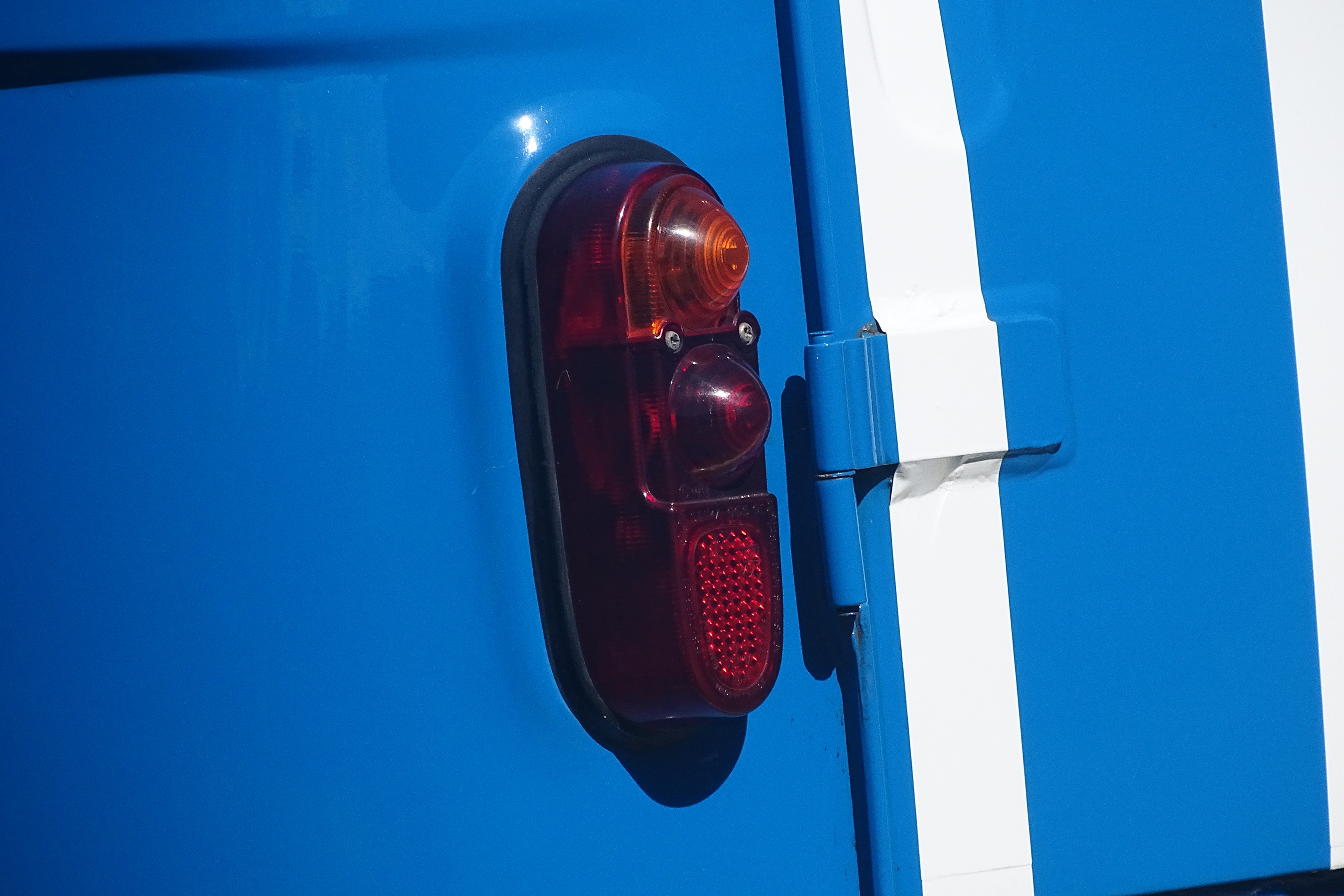 Modèle Réduit Renault 4 F4 Van 1963 – Échelle 1:43 – Marque Vitesse – Neuf Sous Boîte