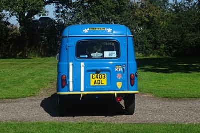 Lot 382 - 1986 Renault 4 F4 Van