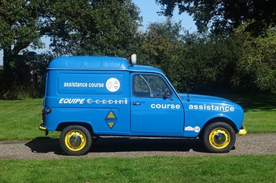 Lot 382 - 1986 Renault 4 F4 Van