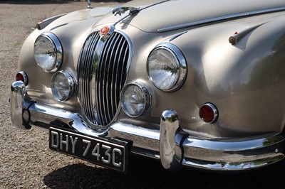 Lot 360 - 1965 Jaguar MkII 3.4 Litre