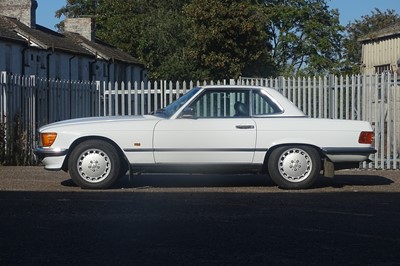 Lot 411 - 1989 Mercedes-Benz 300SL